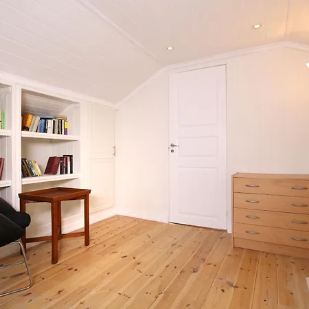 Guest house Sentrumsnaer I *